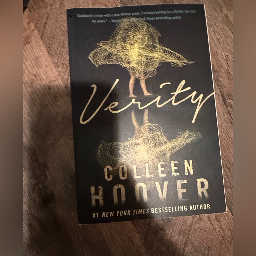 Verity by Colleen Hoover